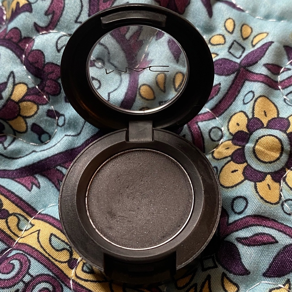 MAC Eyeshadow -Print